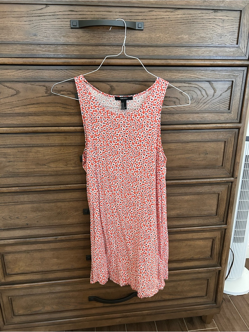 Forever 21 Coral and White Floral Tank Top